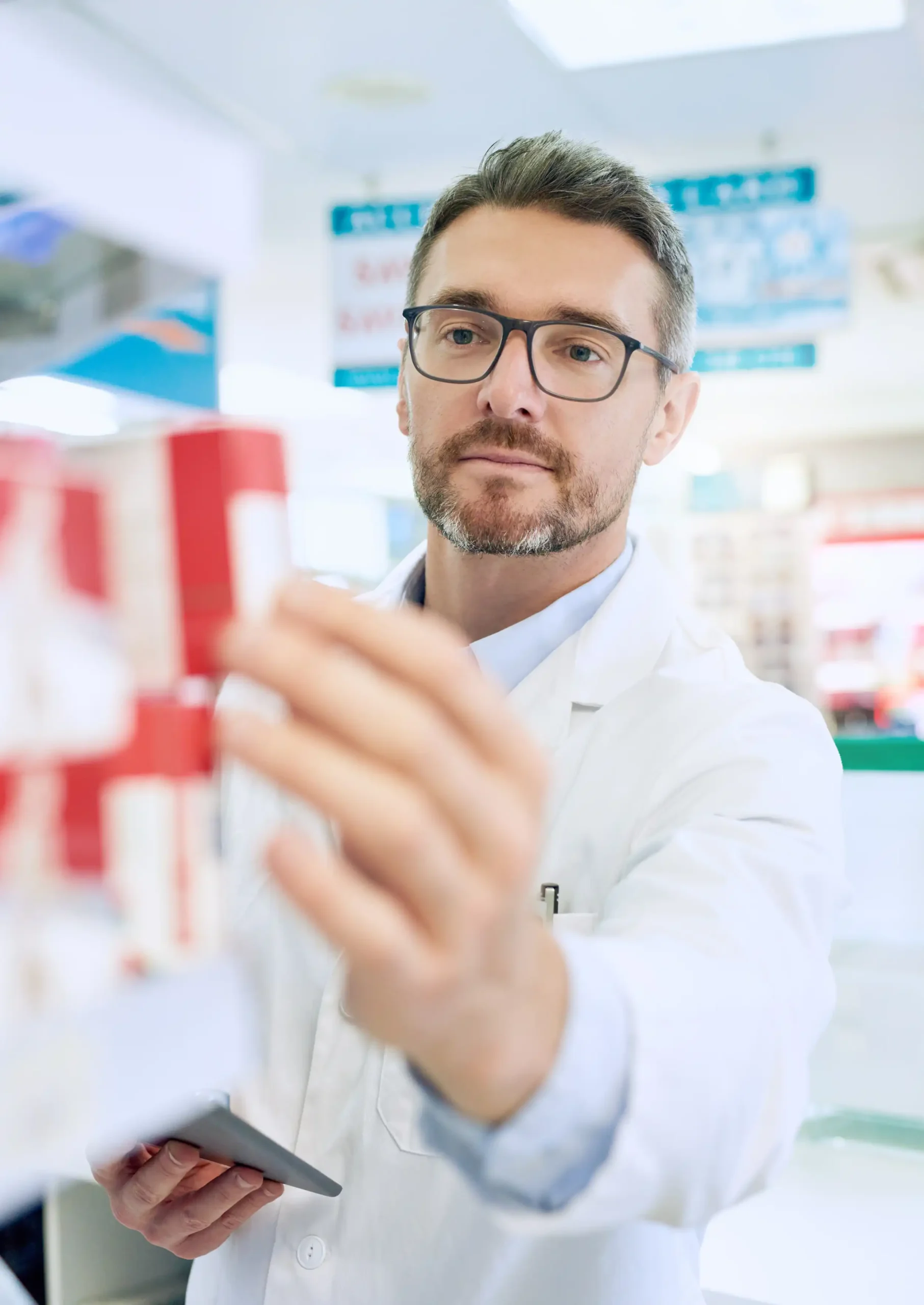 A pharmacist (why choose our pharmacy)
